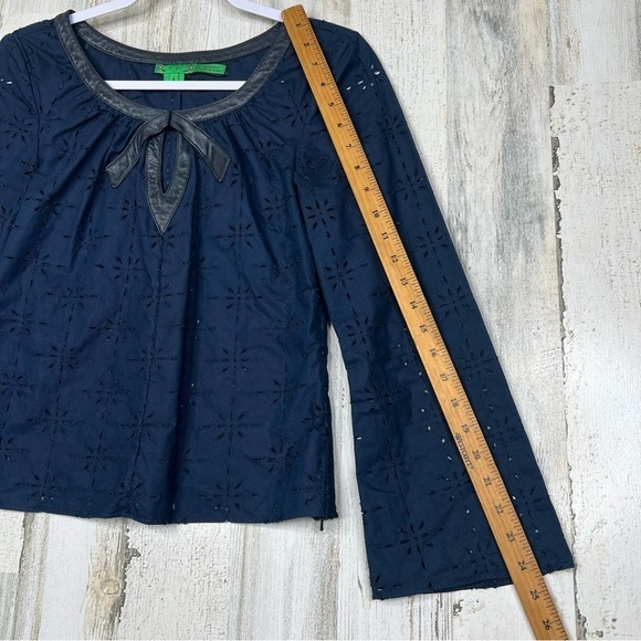 TIBI Navy Blue Eyelet Blouse Size 4 Leather Trim Neck Bow Details - Picture 9 of 12